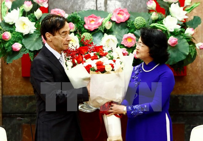 Le professeur Odon Vallet décoré de l’Ordre de l’Amitié ảnh 1 Le professeur Odon Vallet décoré de l’Ordre de l’Amitié ảnh 1