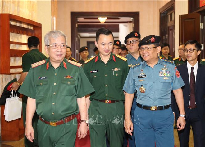Vietnam et Indonésie tiennent leur premier dialogue sur la politique de défense ảnh 1 Vietnam et Indonésie tiennent leur premier dialogue sur la politique de défense ảnh 1
