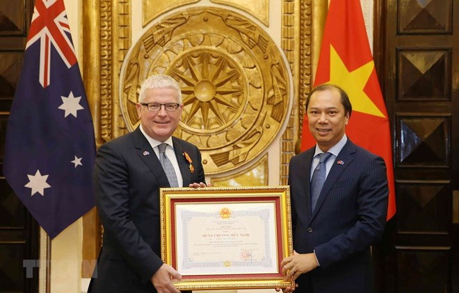 L’ambassadeur sortant d’Australie au Vietnam mis à l’honneur ảnh 1 L’ambassadeur sortant d’Australie au Vietnam mis à l’honneur ảnh 1