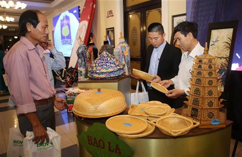 Dire "non" aux articles plastiques à usage unique ảnh 2 Dire "non" aux articles plastiques à usage unique ảnh 2