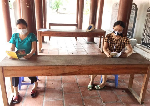 Hanoï : lecture, un passe-temps prisé au village de Vong Ngoai ảnh 1 Hanoï : lecture, un passe-temps prisé au village de Vong Ngoai ảnh 1