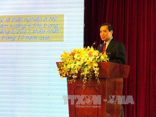 Séminaire Vietnam-France sur l'économie à Ho Chi Minh-Ville ảnh 1 Séminaire Vietnam-France sur l'économie à Ho Chi Minh-Ville ảnh 1