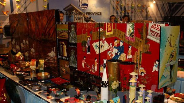 De nombreux potentiels pour exporter du bois et des produits artisanaux vers les États-Unis ảnh 2 De nombreux potentiels pour exporter du bois et des produits artisanaux vers les États-Unis ảnh 2