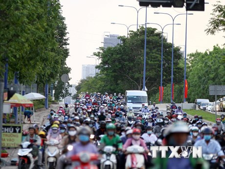 Le Vietnam contrôle les émissions routières pour améliorer la qualité de l’air ảnh 1 Le Vietnam contrôle les émissions routières pour améliorer la qualité de l’air ảnh 1