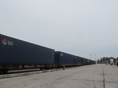 Guangzhou-Hanoï: le train à conteneurs international commence sa période d'essai ảnh 1 Guangzhou-Hanoï: le train à conteneurs international commence sa période d'essai ảnh 1