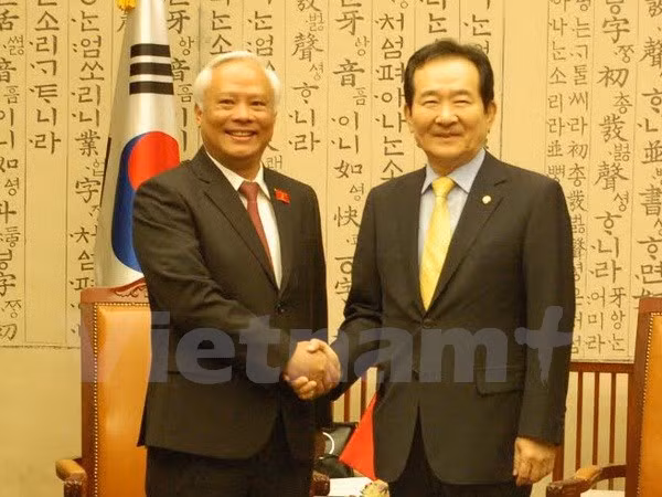 Le Vietnam et la R. de Corée renforcent leur coopération législative ảnh 1
