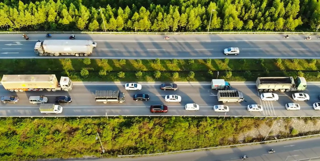 Bac Giang s'efforce de réaliser des percées dans le développement de ses infrastructures de transport ảnh 1 Bac Giang s'efforce de réaliser des percées dans le développement de ses infrastructures de transport ảnh 1