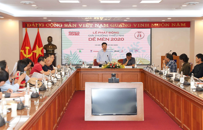 Lancement du Prix Dê mèn pour les enfants ảnh 1 Lancement du Prix Dê mèn pour les enfants ảnh 1