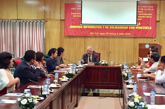 Resserrer l’amitié entre le Vietnam et le Venezuela ảnh 1 Resserrer l’amitié entre le Vietnam et le Venezuela ảnh 1