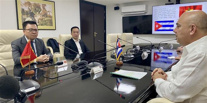 Le Vietnam et Cuba renforcent leurs liens dans le secteur de la communication ảnh 2 Le Vietnam et Cuba renforcent leurs liens dans le secteur de la communication ảnh 2