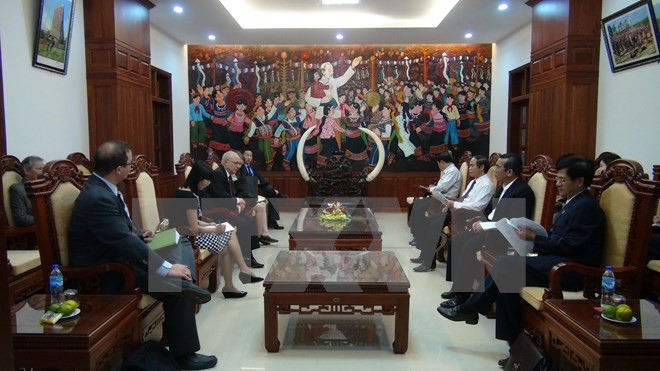 L'ambassadeur américain pour la liberté religieuse internationale en visite au Vietnam ảnh 1 L'ambassadeur américain pour la liberté religieuse internationale en visite au Vietnam ảnh 1