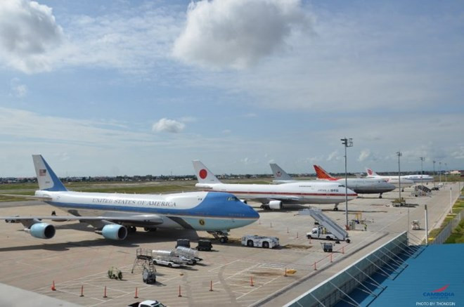 Les aéroports cambodgiens accueillent plus de 10 millions de passagers ảnh 1 Les aéroports cambodgiens accueillent plus de 10 millions de passagers ảnh 1