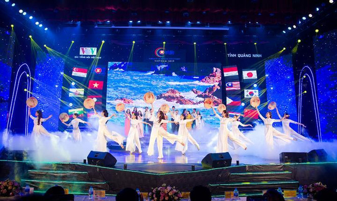 Coup d’envoi du concours de chant ASEAN+3 ảnh 1 Coup d’envoi du concours de chant ASEAN+3 ảnh 1