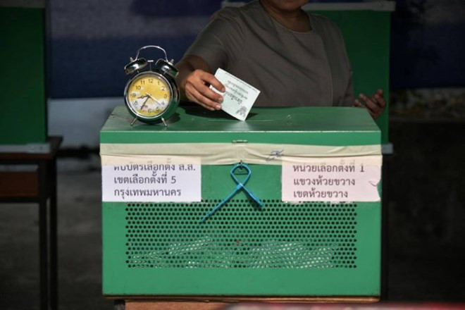 Thaïlande: le vote aura lieu à nouveau dans six bureaux de vote ảnh 1 Thaïlande: le vote aura lieu à nouveau dans six bureaux de vote ảnh 1