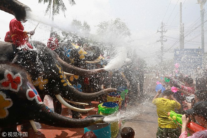 La Thaïlande commence les célébrations pour Songkran ảnh 1 La Thaïlande commence les célébrations pour Songkran ảnh 1