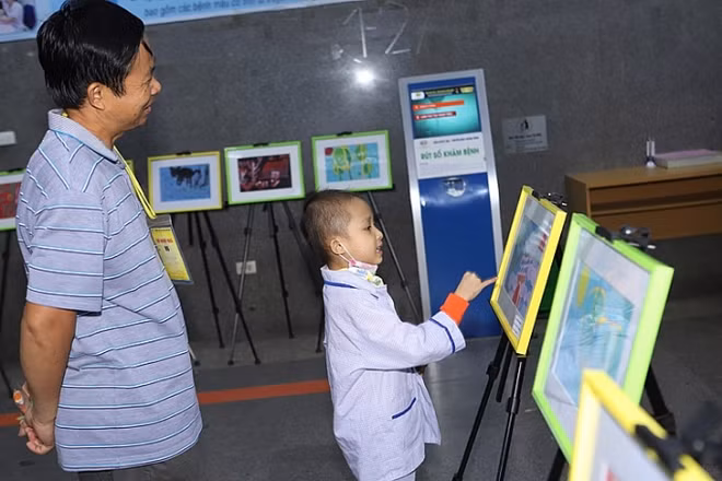 L’exposition “Green Hope” au chevet des patients pédiatriques ảnh 1