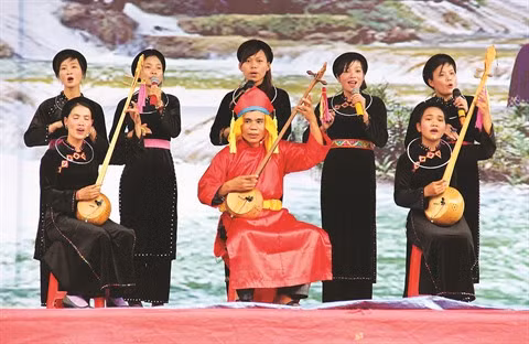 Folklore et identité nationale ảnh 2