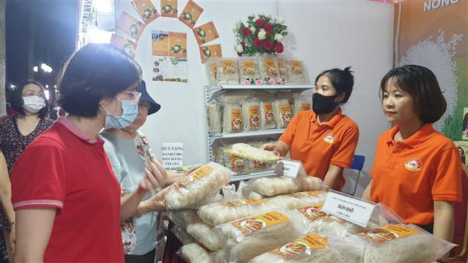 Ouverture de "Hanoi Sales Promotion 2022" avec des promotions attrayantes ảnh 1