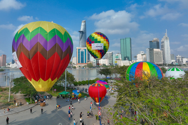 Hô Chi Minh-Ville lâchera des montgolfières pour célébrer la Fête nationale ảnh 1 Hô Chi Minh-Ville lâchera des montgolfières pour célébrer la Fête nationale ảnh 1