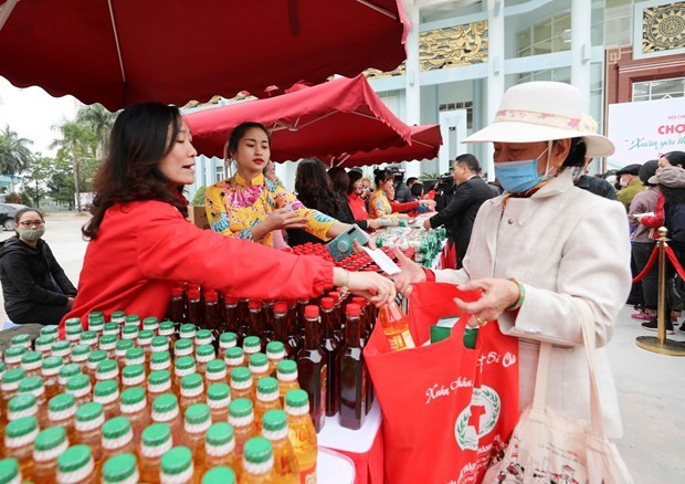 La Croix-Rouge du Vietnam soutient des millions de personnes dans le besoin ảnh 1