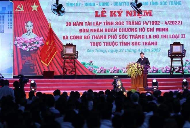 Le PM Pham Minh Chinh à la célébration du 30e anniversaire de refondation de Soc Trang ảnh 1 Le PM Pham Minh Chinh à la célébration du 30e anniversaire de refondation de Soc Trang ảnh 1