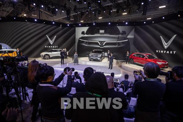 VinFast annonce sa stratégie de passer à la production de véhicules tout électriques ảnh 1 VinFast annonce sa stratégie de passer à la production de véhicules tout électriques ảnh 1
