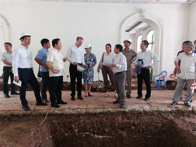 De nouvelles découvertes archéologiques dans la Cité impériale de Thang Long ảnh 1 De nouvelles découvertes archéologiques dans la Cité impériale de Thang Long ảnh 1