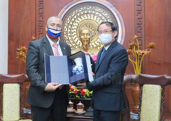 Promouvoir la coopération entre les localités russes et Ho Chi Minh-Ville ảnh 1 Promouvoir la coopération entre les localités russes et Ho Chi Minh-Ville ảnh 1
