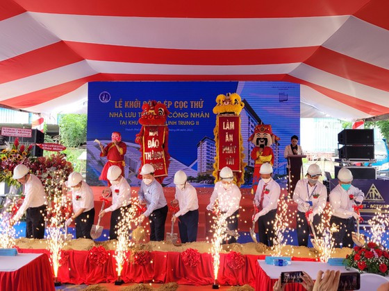 Mise en chantier d'un projet de logements sociaux à Ho Chi Minh-Ville ảnh 1 Mise en chantier d'un projet de logements sociaux à Ho Chi Minh-Ville ảnh 1