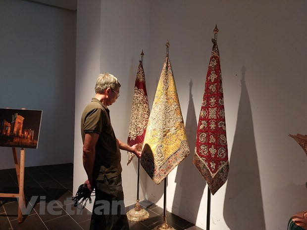 L’art millénaire de l'Iran s'expose au Musée d’ethnologie de Hanoi ảnh 3 L’art millénaire de l'Iran s'expose au Musée d’ethnologie de Hanoi ảnh 3