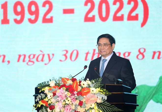 Le Premier ministre appelle Binh Thuan à développer l'économie verte ảnh 2 Le Premier ministre appelle Binh Thuan à développer l'économie verte ảnh 2