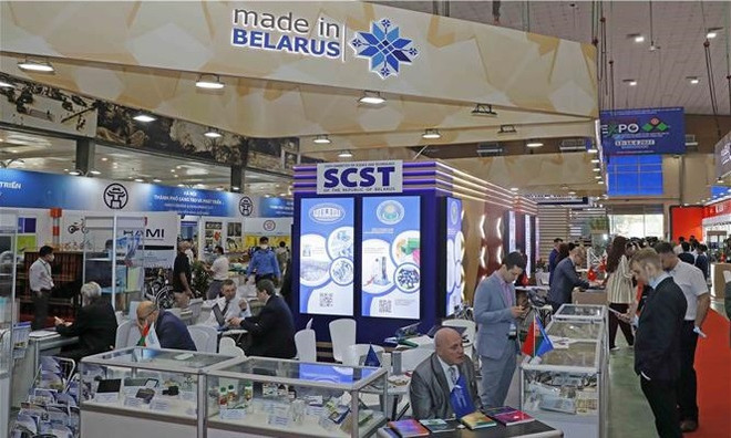 Ouverture de la 31e Foire internationale commerciale du Vietnam ảnh 2 Ouverture de la 31e Foire internationale commerciale du Vietnam ảnh 2