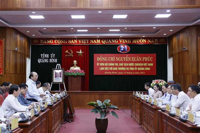 Le chef de l’Etat appelle Quang Binh à exploiter ses propres avantages uniques ảnh 1 Le chef de l’Etat appelle Quang Binh à exploiter ses propres avantages uniques ảnh 1