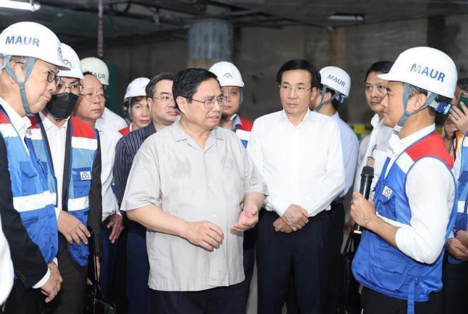 Chaque trimestre, le gouvernement travaillera avec Ho Chi Minh-Ville pour stimuler son développement ảnh 2 Chaque trimestre, le gouvernement travaillera avec Ho Chi Minh-Ville pour stimuler son développement ảnh 2