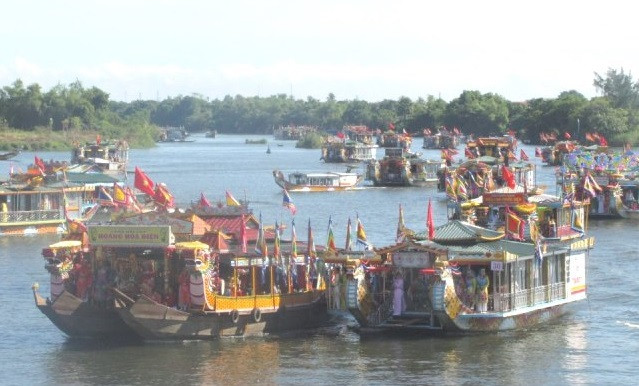 La fête du temple Huê Nam à Thua Thiên-Huê ảnh 2 La fête du temple Huê Nam à Thua Thiên-Huê ảnh 2