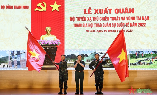 Cérémonie de départ de deux équipes vietnamiennes aux Army Games 2022 ảnh 1 Cérémonie de départ de deux équipes vietnamiennes aux Army Games 2022 ảnh 1