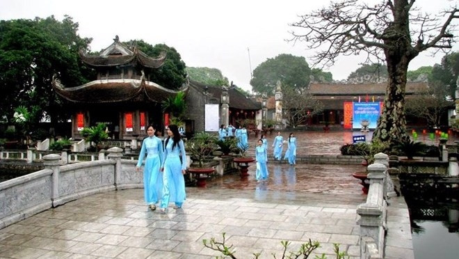 Hai Duong : ouverture de la Fête culturelle et touristique pour saluer le Nouvel An 2019 ảnh 1 Hai Duong : ouverture de la Fête culturelle et touristique pour saluer le Nouvel An 2019 ảnh 1