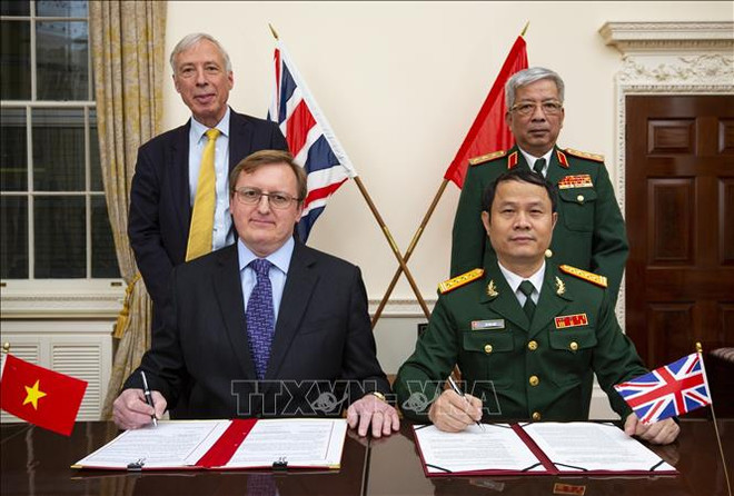 La coopération de défense Vietnam-Royaume-Uni contribue à consolider la paix et la stabilité ảnh 1 La coopération de défense Vietnam-Royaume-Uni contribue à consolider la paix et la stabilité ảnh 1