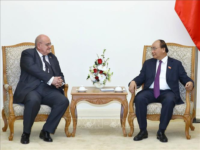 Le PM Nguyen Xuan Phuc reçoit l’ambassadeur brésilien ảnh 1 Le PM Nguyen Xuan Phuc reçoit l’ambassadeur brésilien ảnh 1