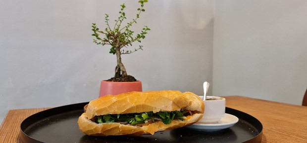Le bánh mì classé 7e dans le top 50 des meilleurs aliments de rue au monde ảnh 2 Le bánh mì classé 7e dans le top 50 des meilleurs aliments de rue au monde ảnh 2