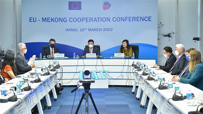 Le Vietnam salue l'engagement de l'UE dans le développement de la sous-région du Mékong ảnh 1