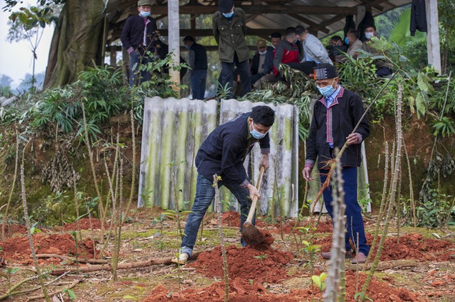 Le culte du génie de la forêt des Dao rouges ảnh 2 Le culte du génie de la forêt des Dao rouges ảnh 2