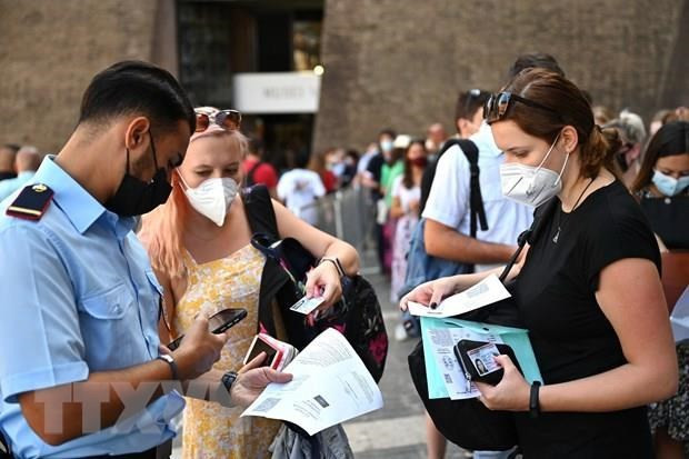 Créer des conditions favorables à l’arrivée des visiteurs étrangers ảnh 1 Créer des conditions favorables à l’arrivée des visiteurs étrangers ảnh 1
