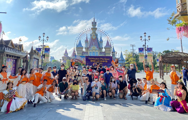 Le Vietnam rouvre ses frontières au tourisme international ảnh 1