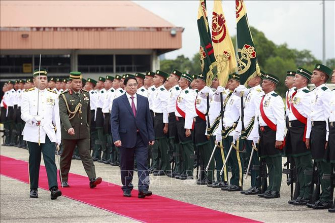 Le Premier ministre Pham Minh Chinh entame sa visite officielle au Brunei ảnh 2 Le Premier ministre Pham Minh Chinh entame sa visite officielle au Brunei ảnh 2