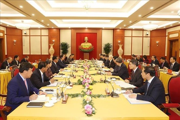Vietnam-Cambodge : renforcement des relations de coopération entre les deux Partis ảnh 2 Vietnam-Cambodge : renforcement des relations de coopération entre les deux Partis ảnh 2