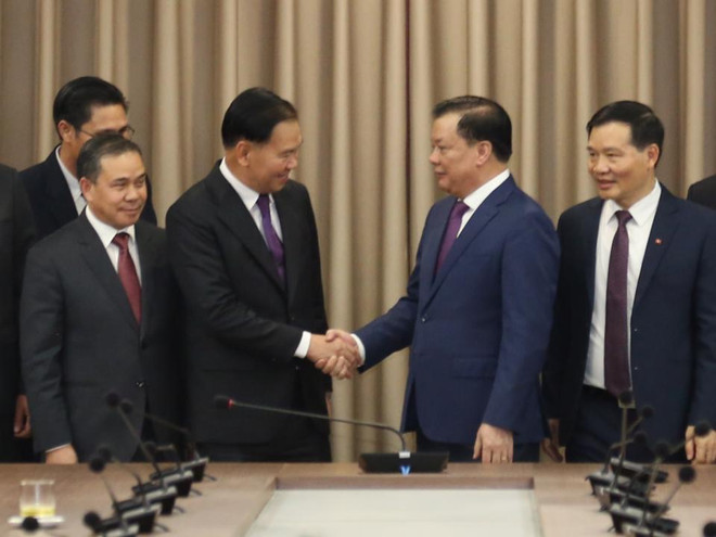 Hanoï privilégie le développement de relations d’amitié avec les localités lao ảnh 1 Hanoï privilégie le développement de relations d’amitié avec les localités lao ảnh 1