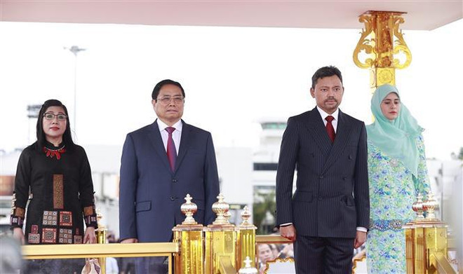 Le Premier ministre Pham Minh Chinh entame sa visite officielle au Brunei ảnh 1 Le Premier ministre Pham Minh Chinh entame sa visite officielle au Brunei ảnh 1