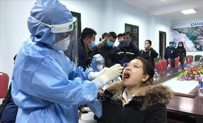 COVID-19 : Hai Duong effectue largement des tests de RT-PCR ảnh 1