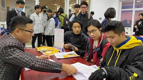 L'emploi saisonnier bat son plein à Hanoï ảnh 1 L'emploi saisonnier bat son plein à Hanoï ảnh 1